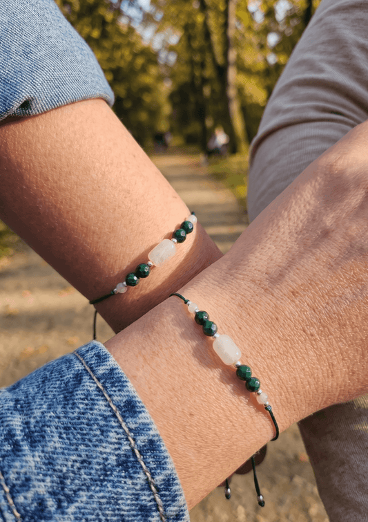 um & Daughter Bracelet – A Timeless Symbol of Love and Connection  – A Timeless Symbol of Love and Connection