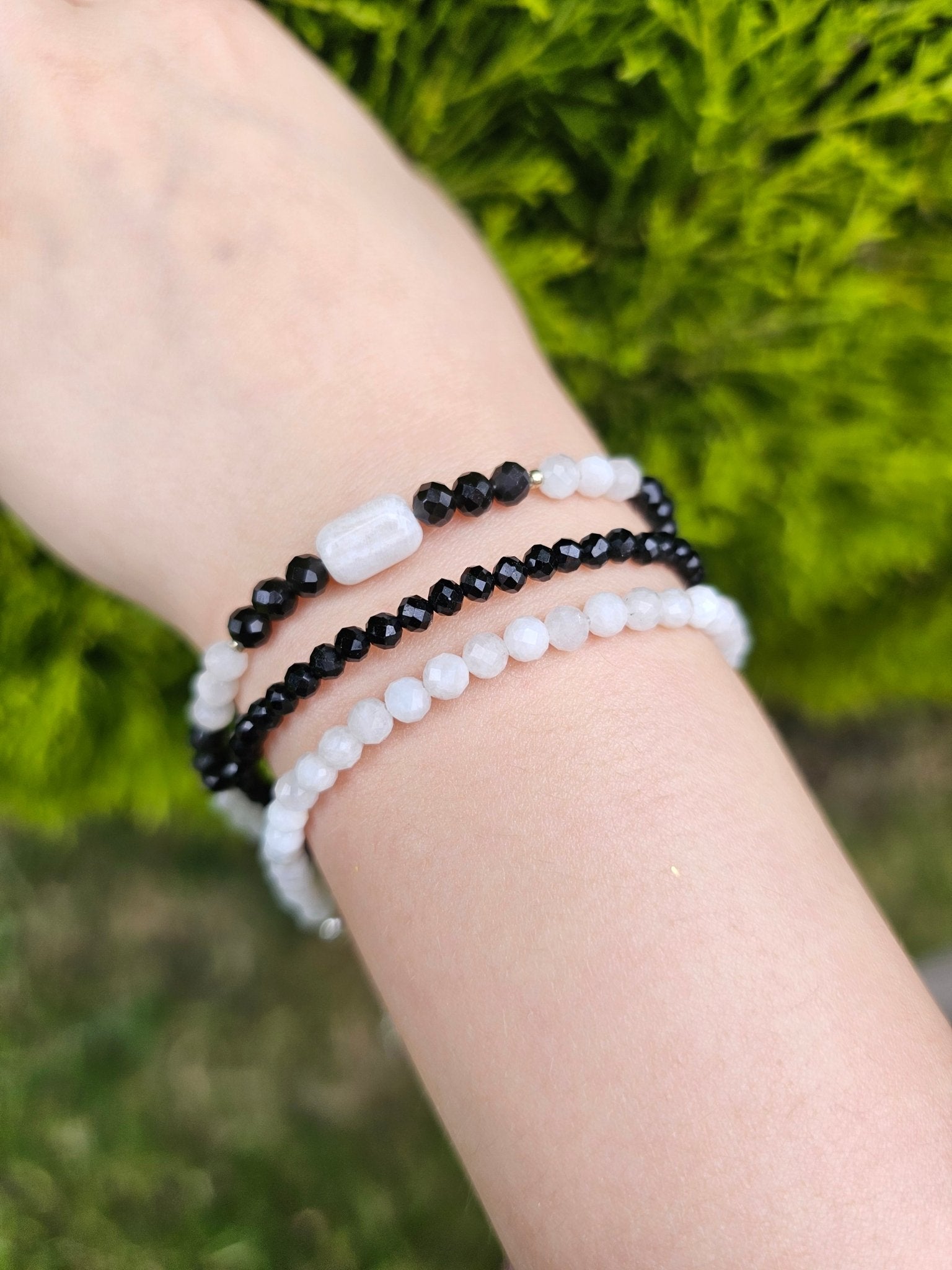 Natural Black Tourmaline 4mm Healing Crystal Stretch Bracelet – Handmade Beaded Jewelry