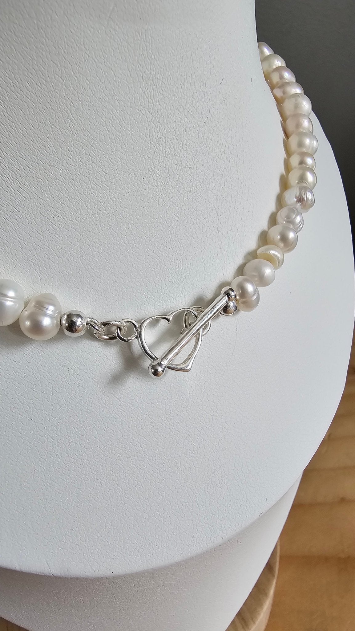 Handmade Freshwater Pearl and Sterling Silver 925 Choker Neckless 5/6mm - BellishHandmade Freshwater Pearl and Sterling Silver 925 Choker Neckless 5/6mm